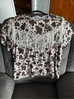 Fringe Accent Cow Print Women's Top - Brown/White
